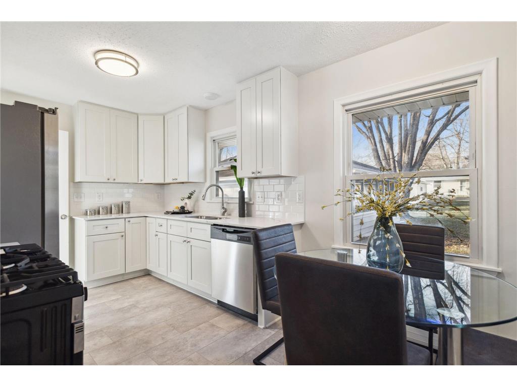 10708 Xerxes Avenue S Bloomington MN 55431 6670635 image1