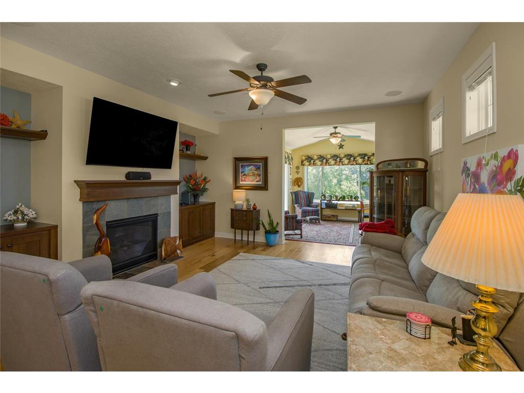 10709 Kingsfield Lane Woodbury MN 55129 7093401 image14