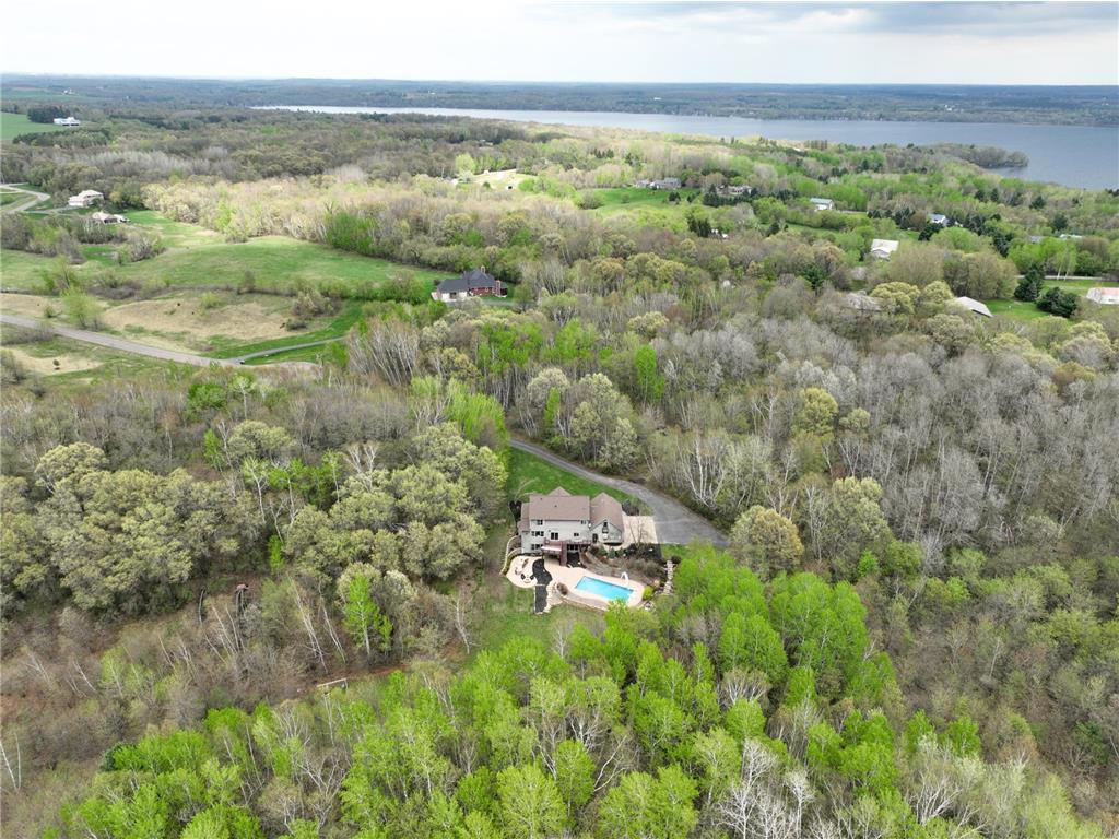 1071 238th Avenue New Richmond WI 54017 6398176 image1