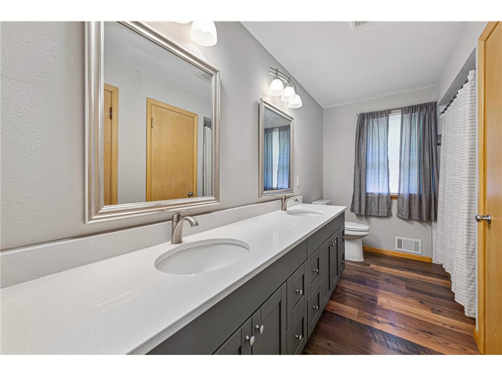 1071 Anderson Place Owatonna MN 55060 7100300 image28