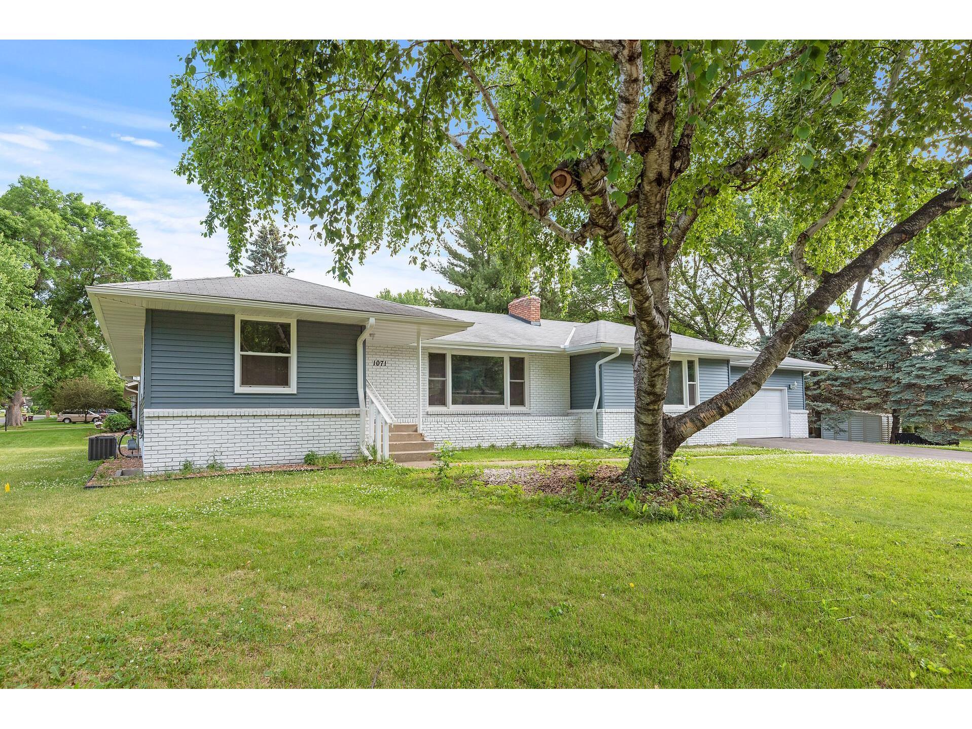 1071 Cullen Avenue, Mendota Heights, MN 55120 MLS 5769364 Edina Realty