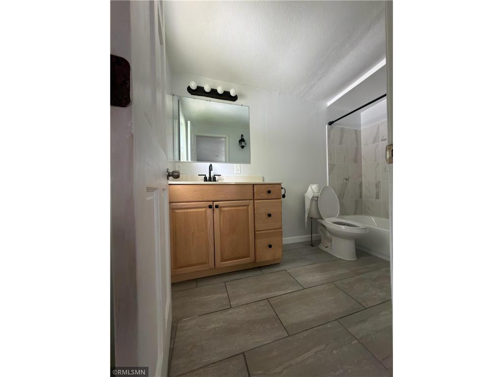 1071 Norton Street Saint Paul MN 55117 7103977 image7