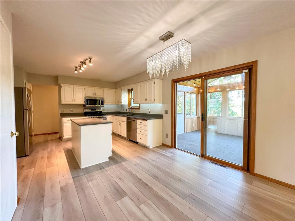 10710 51st Avenue N Plymouth MN 55442 6596623 image1