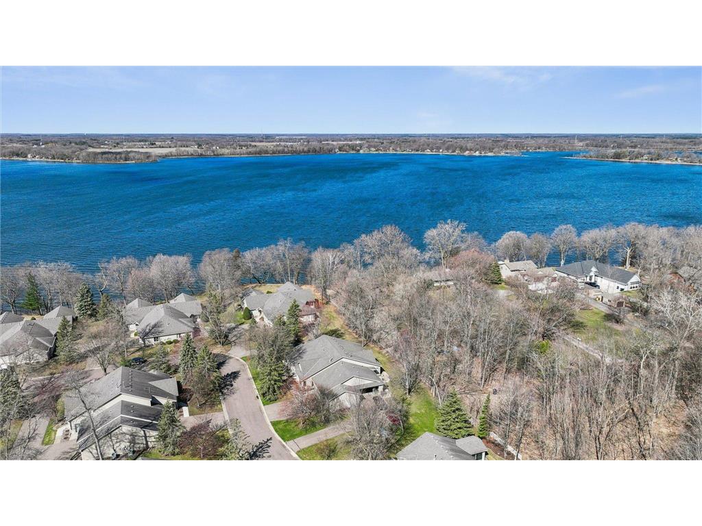 10710 Woodland Drive Chisago City MN 55013 - Green 6516484 image1