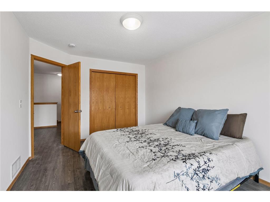10711 Unity Lane N Brooklyn Park MN 55443 7103310 image22