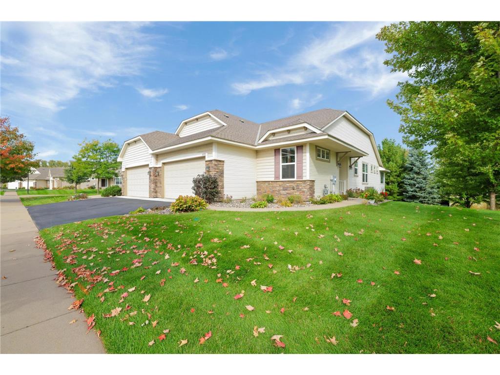 10712 Kingsfield Lane Woodbury MN 55129 6797506 image1