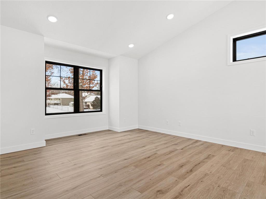 10717 Lincoln Street NE Blaine MN 55434 7050292 image3