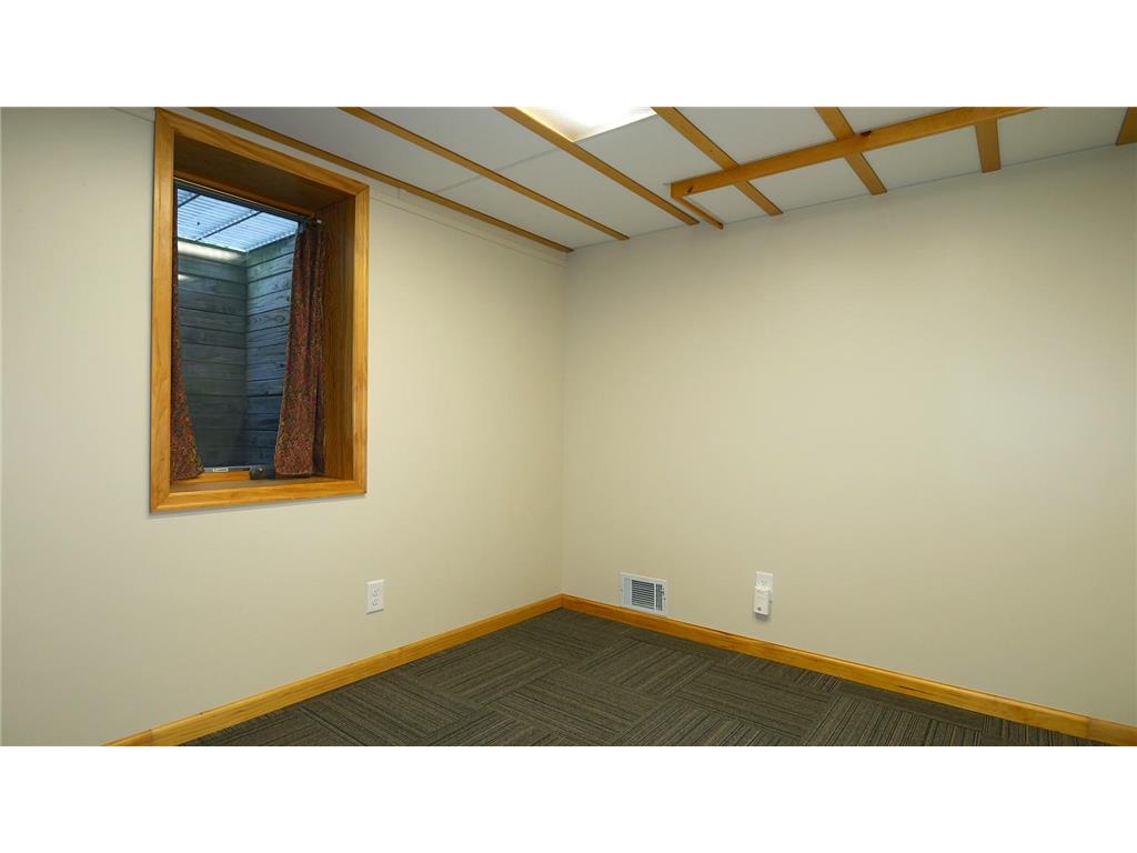 10717 Nord Avenue S Bloomington MN 55437 7107533 image14