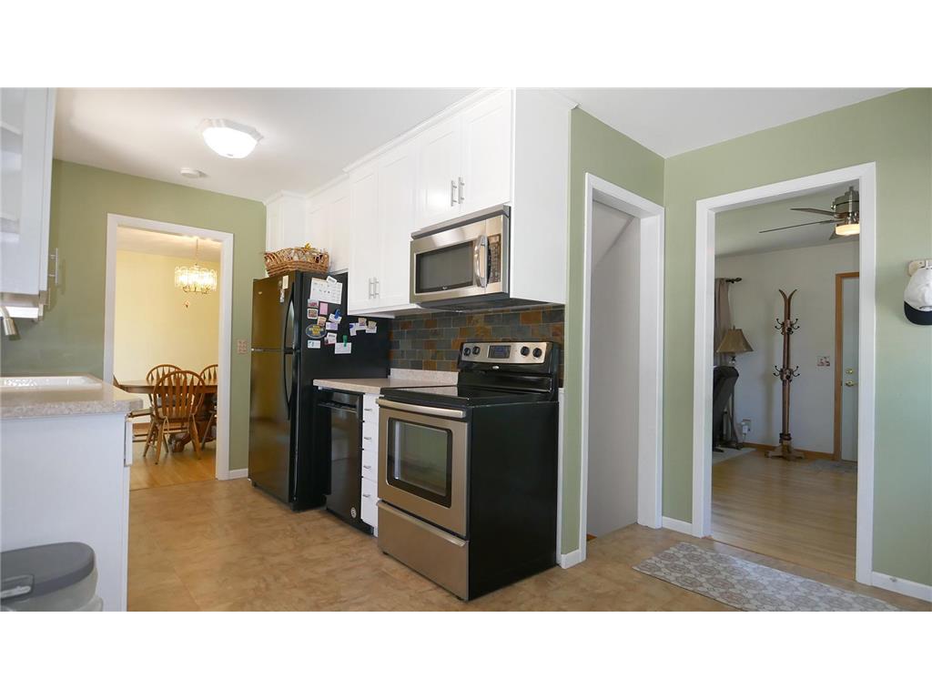 10717 Nord Avenue S Bloomington MN 55437 7107533 image2