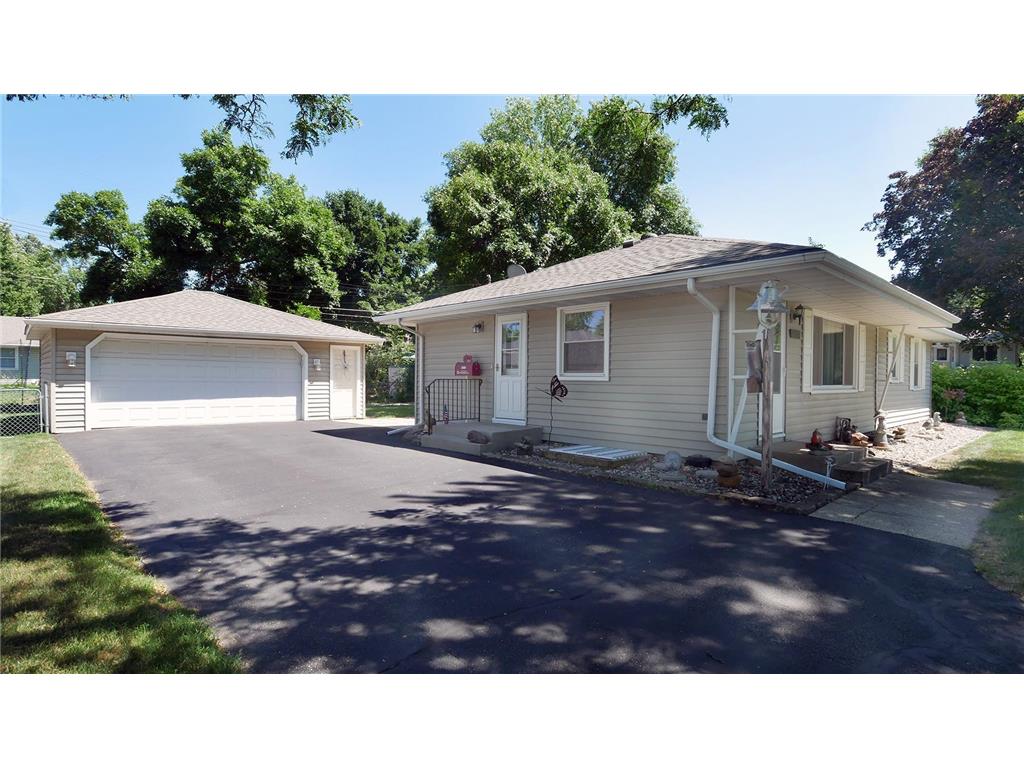 10717 Nord Avenue S Bloomington MN 55437 7107533 image24