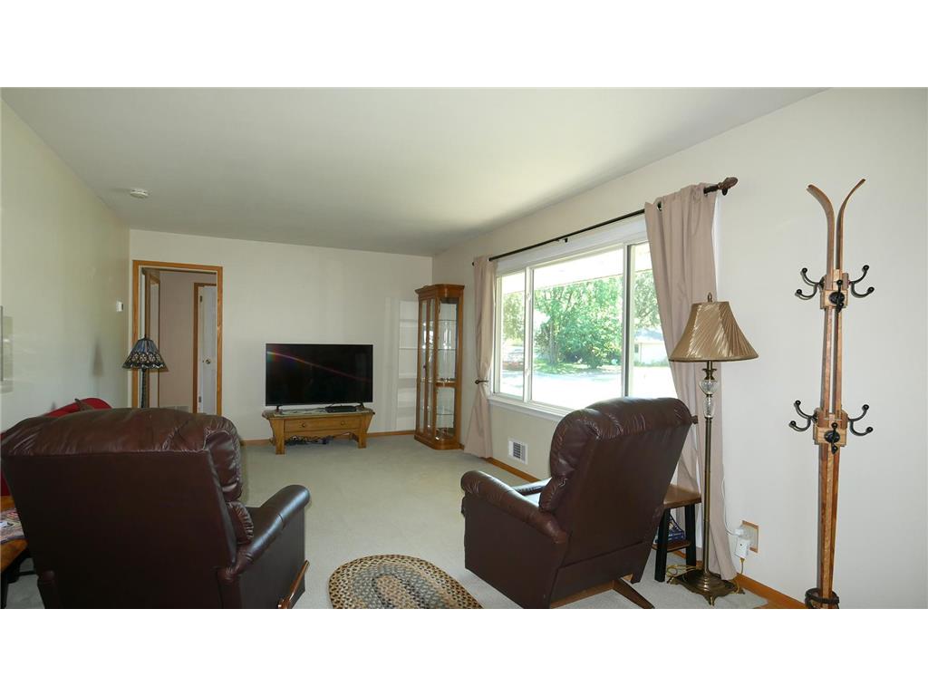 10717 Nord Avenue S Bloomington MN 55437 7107533 image6