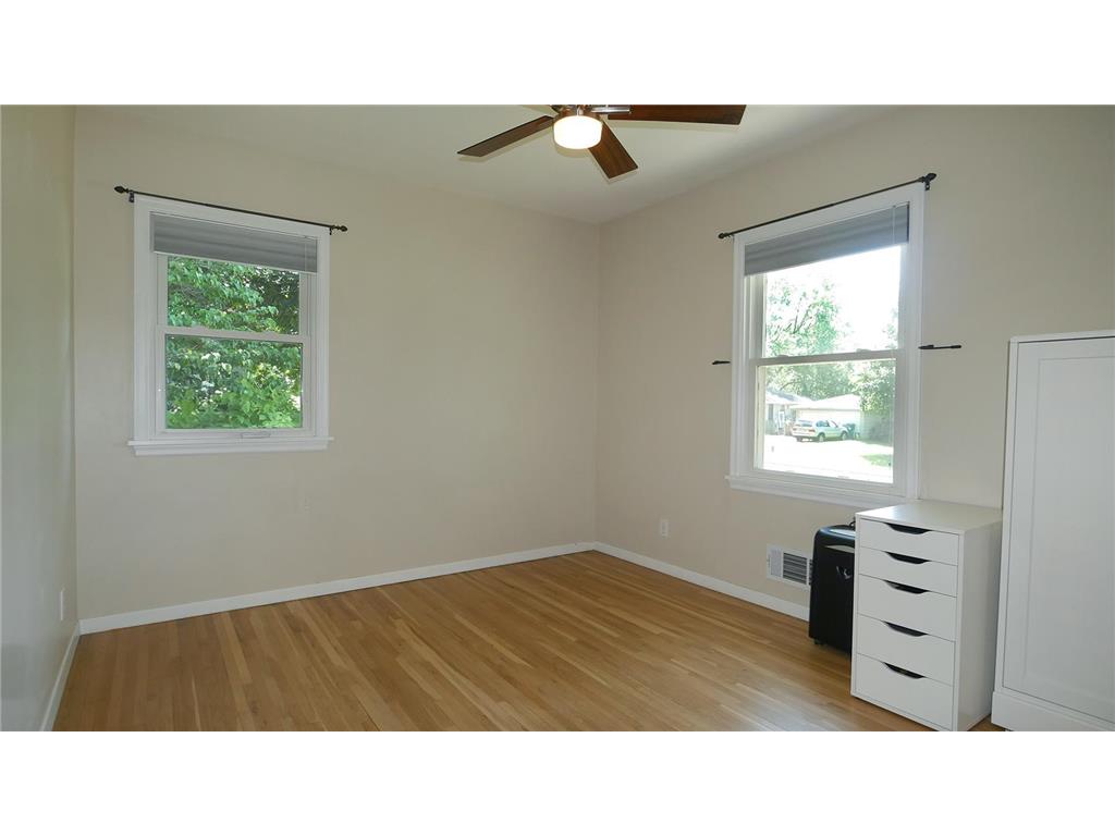 10717 Nord Avenue S Bloomington MN 55437 7107533 image8