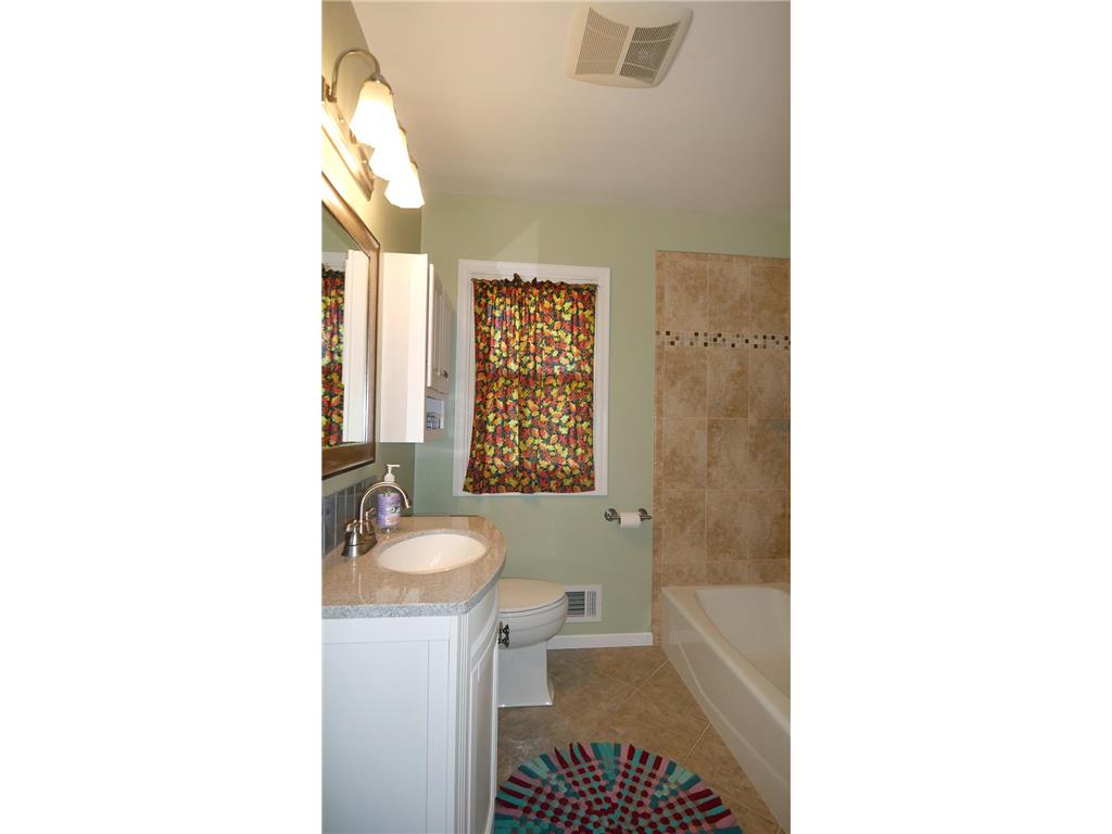 10717 Nord Avenue S Bloomington MN 55437 7107533 image9