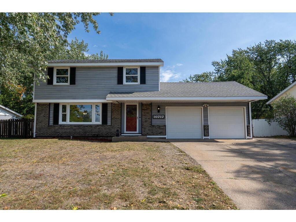 10717 Xavis Street NW Coon Rapids MN 55433 6435163 image1