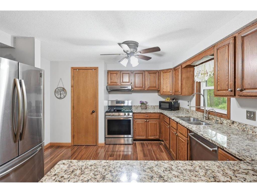 1072 Edgewood Circle Hudson WI 54016 7073299 image4