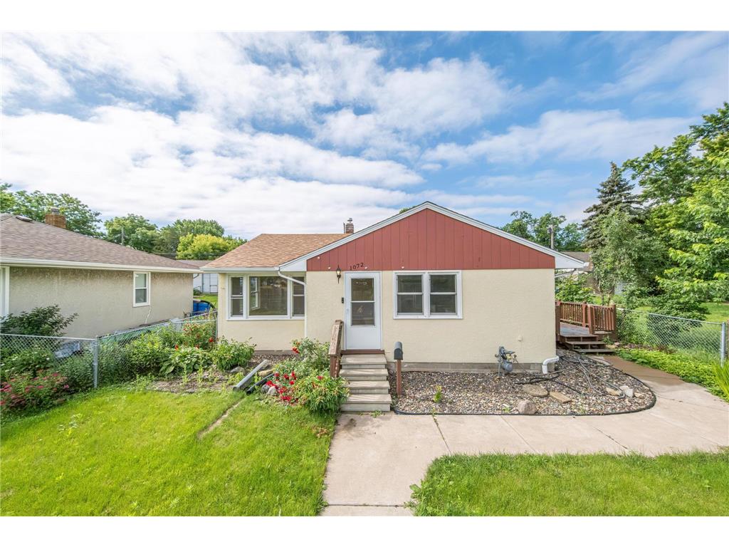 1072 Pacific Street Saint Paul MN 55106 6558888 image1