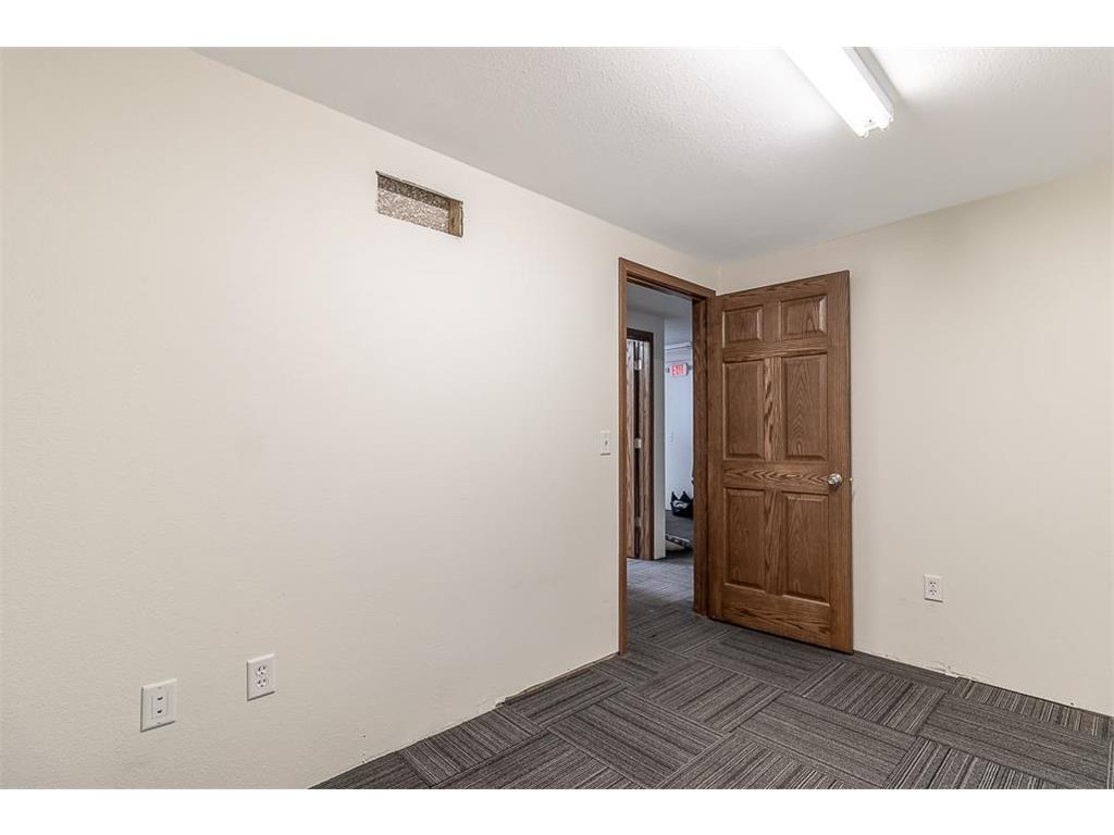 1072 S Victory Drive Mankato MN 56001 6805492 image11