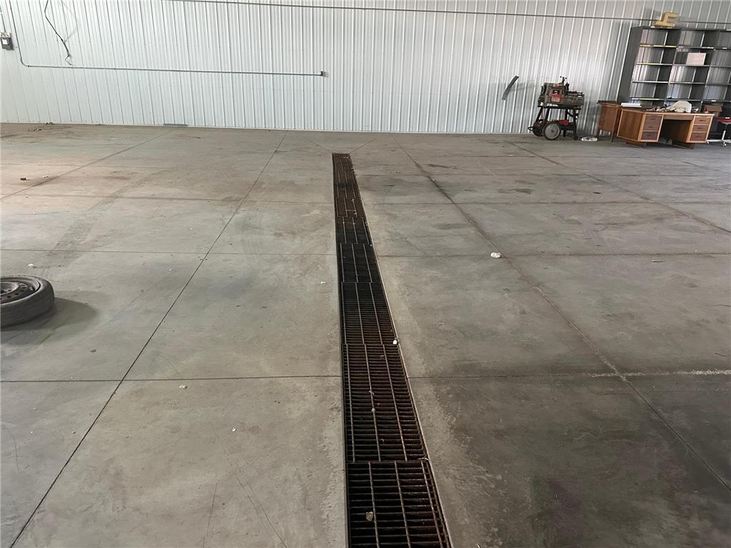 1072 S Victory Drive Mankato MN 56001 6805492 image7