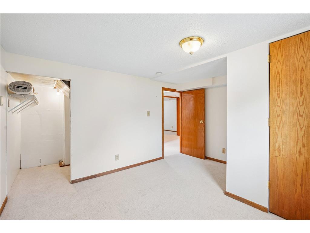 1072 Thomas Avenue Saint Paul MN 55104 7065405 image21