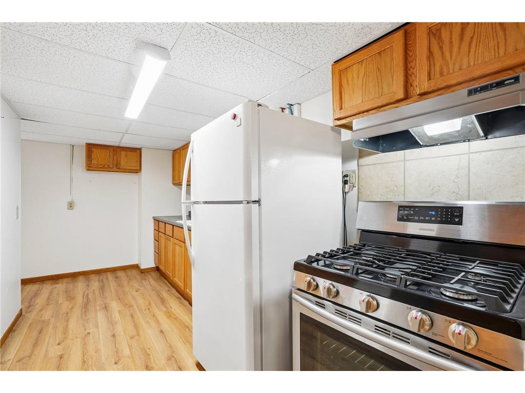 1072 Thomas Avenue Saint Paul MN 55104 7065405 image25