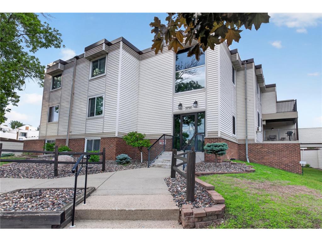 10720 Rockford Road #205 Plymouth MN 55442 7087997 image1
