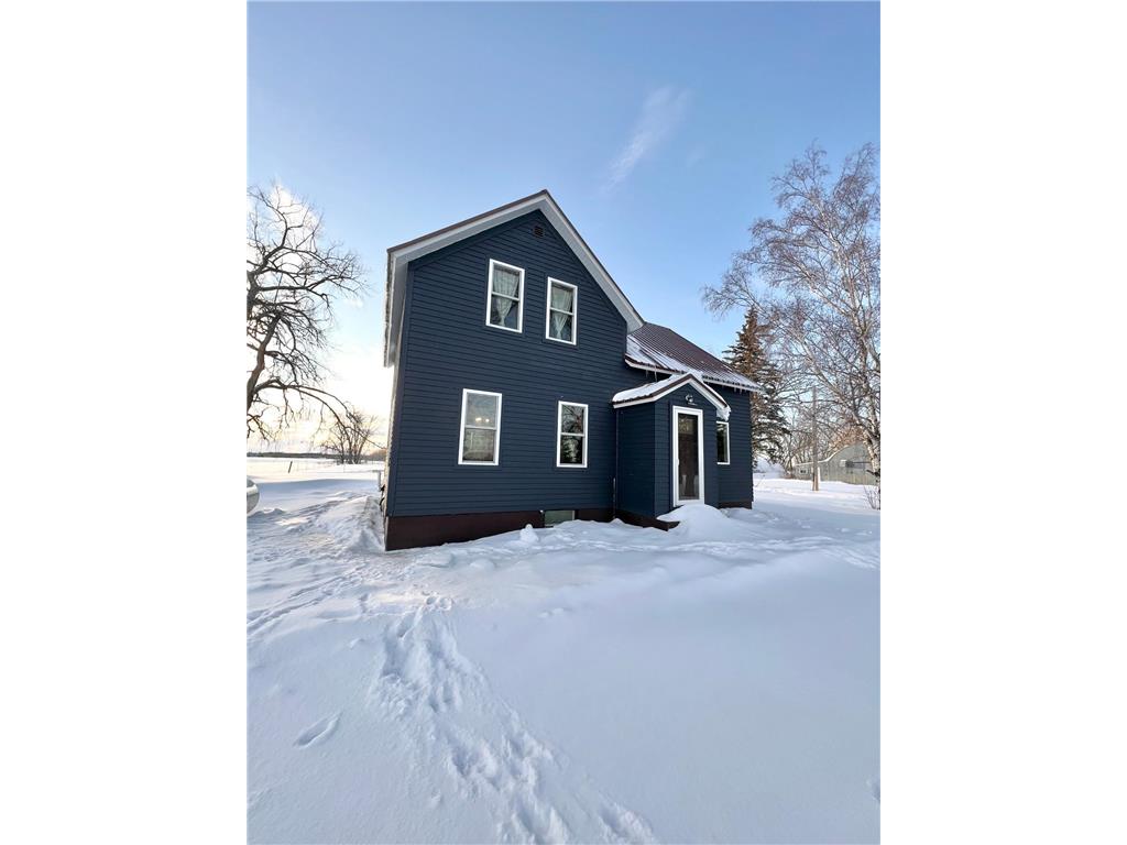 10723 180th Avenue SE Thief River Falls MN 56701 6335230 image1
