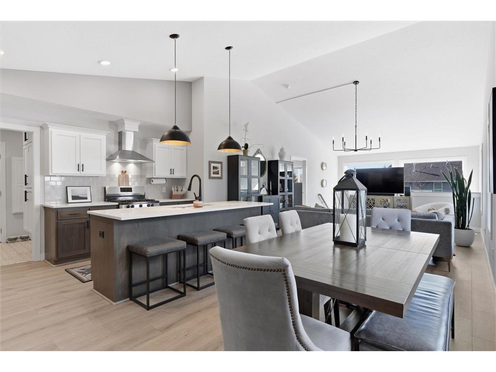 10723 Knollwood Lane Woodbury MN 55129 7027904 image2