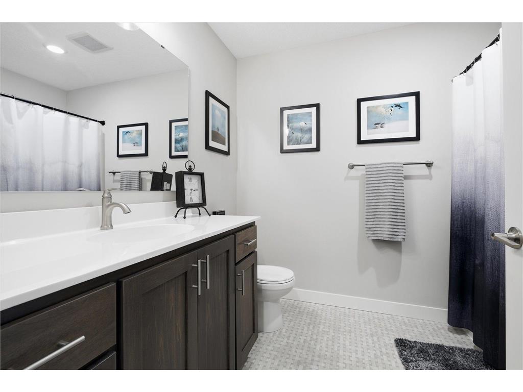 10723 Knollwood Lane Woodbury MN 55129 7027904 image34