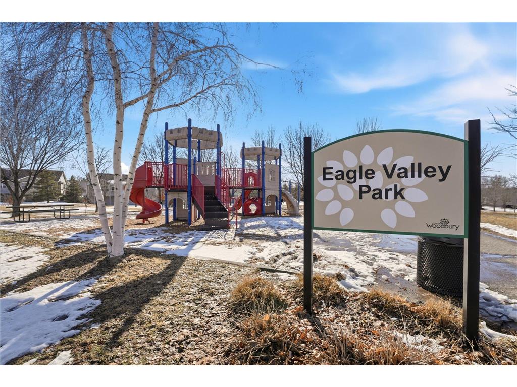 10723 Knollwood Lane Woodbury MN 55129 7027904 image48