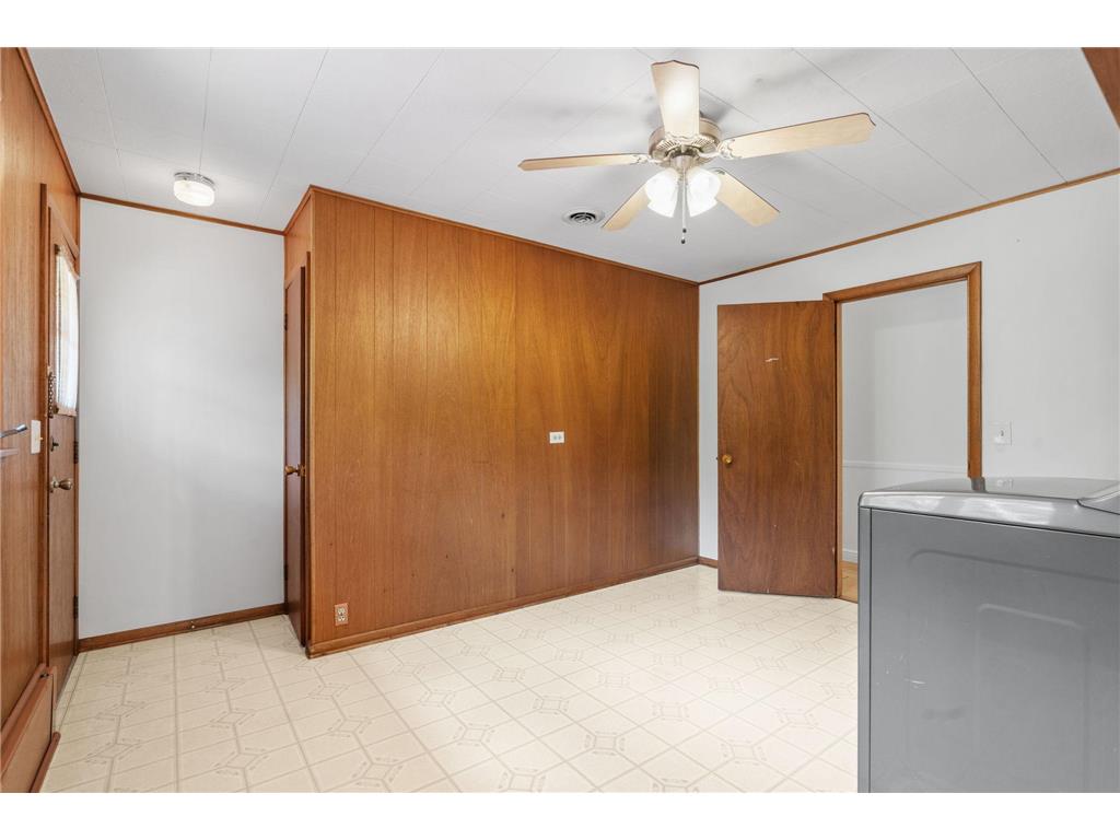 10724 32nd Avenue N Plymouth MN 55441 - Medicine Lake 7059139 image24