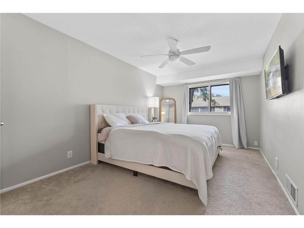 10724 Cavell Road Bloomington MN 55438 7109484 image17