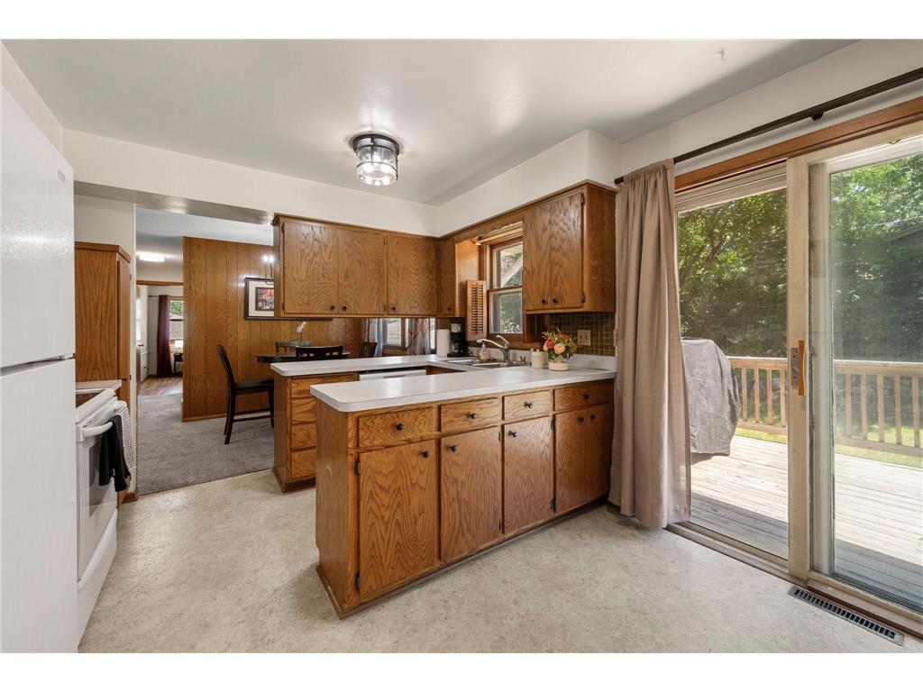 10725 Rich Avenue S Bloomington MN 55437 7107472 image6