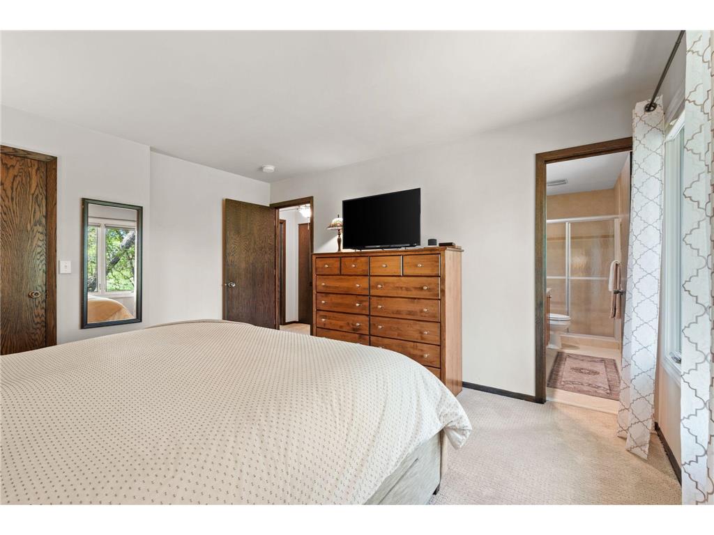 10725 Woodwatch Circle Eden Prairie MN 55347 7069509 image21