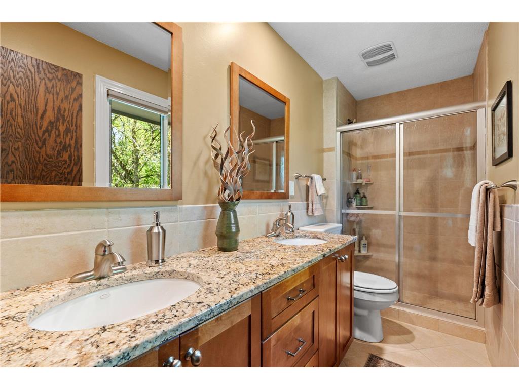 10725 Woodwatch Circle Eden Prairie MN 55347 7069509 image22