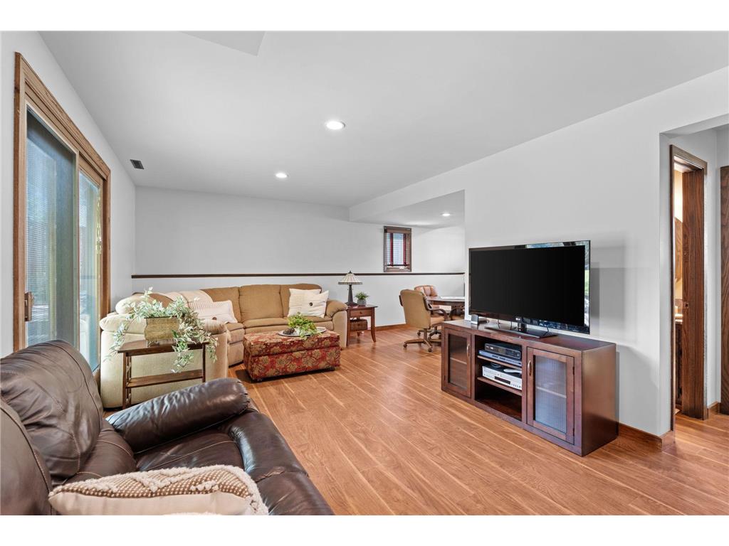 10725 Woodwatch Circle Eden Prairie MN 55347 7069509 image32