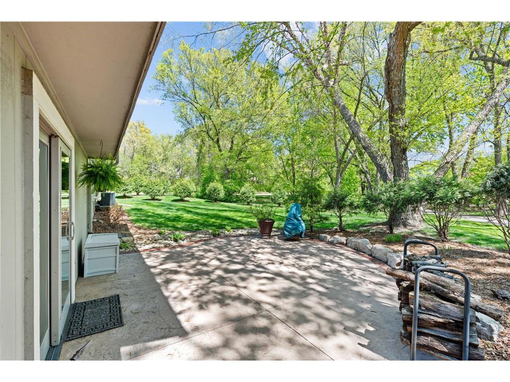 10725 Woodwatch Circle Eden Prairie MN 55347 7069509 image36
