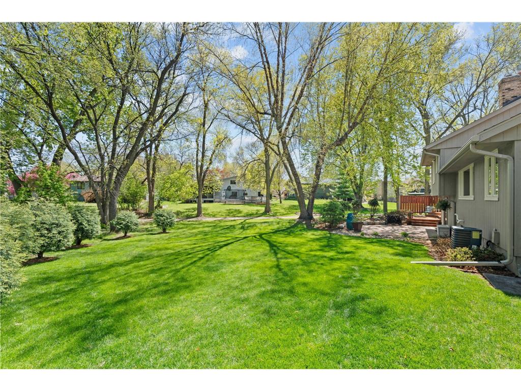 10725 Woodwatch Circle Eden Prairie MN 55347 7069509 image51
