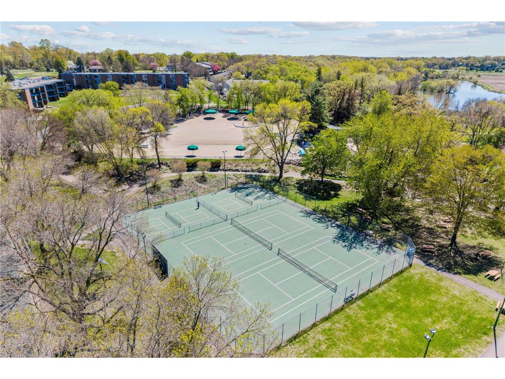 10725 Woodwatch Circle Eden Prairie MN 55347 7069509 image64
