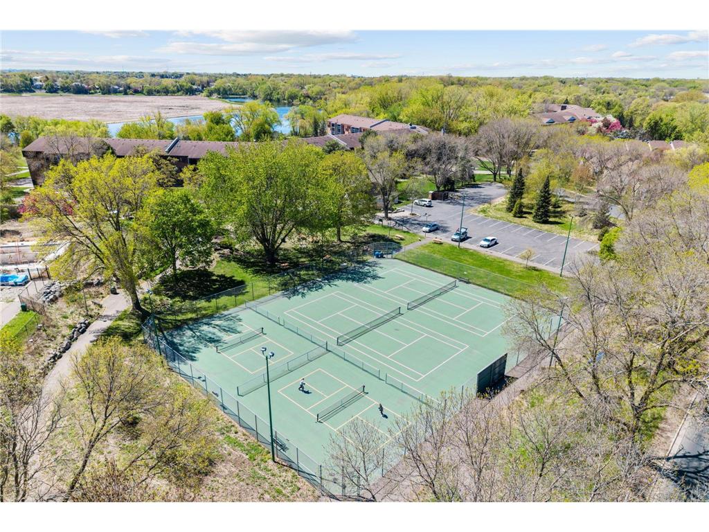 10725 Woodwatch Circle Eden Prairie MN 55347 7069509 image65
