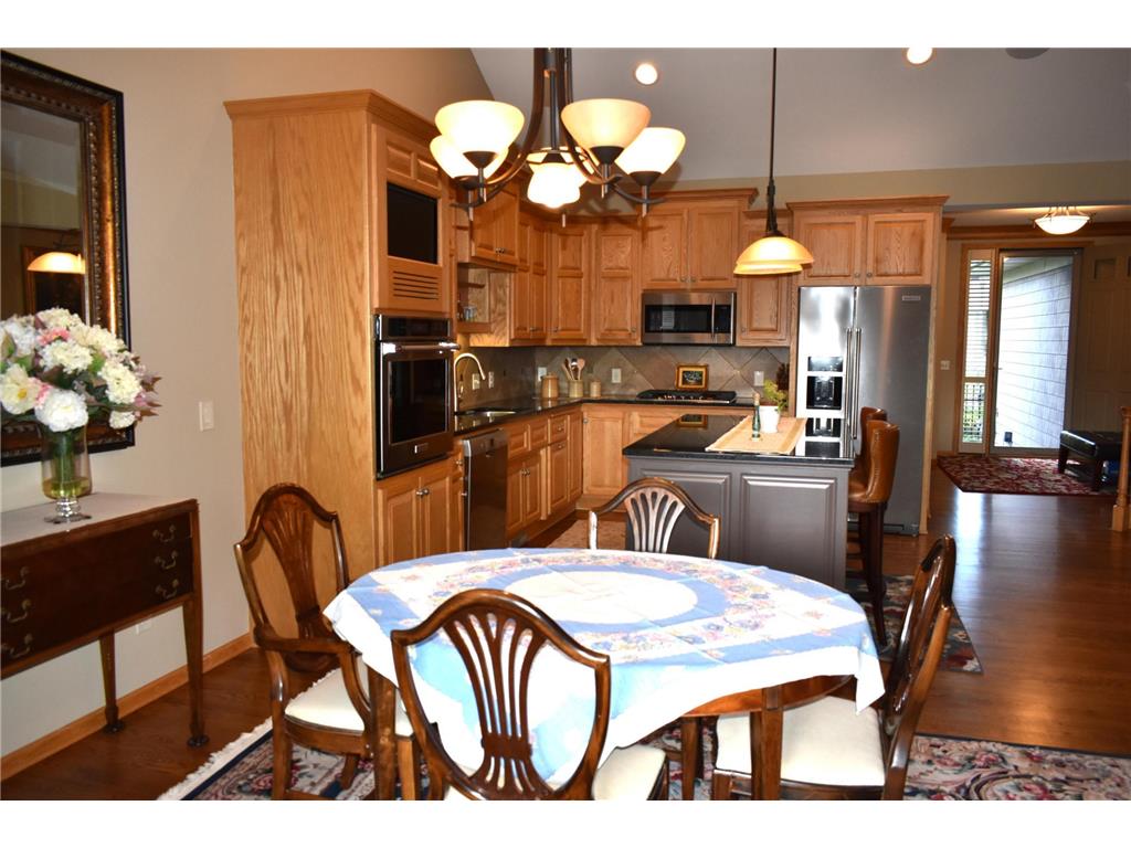 10726 Lyndale Bluffs Trail Bloomington MN 55420 7039360 image18