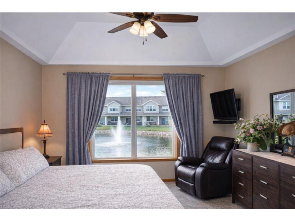 10726 Lyndale Bluffs Trail Bloomington MN 55420 7039360 image22