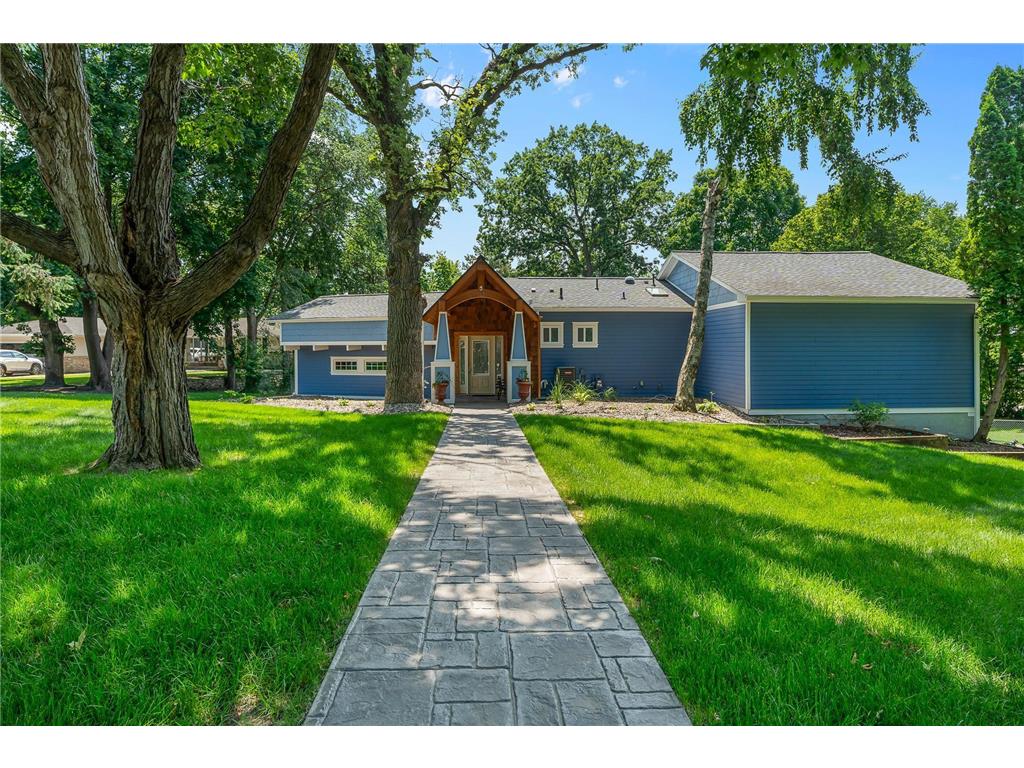 10727 Braewood Circle Bloomington MN 55437 7009466 image2