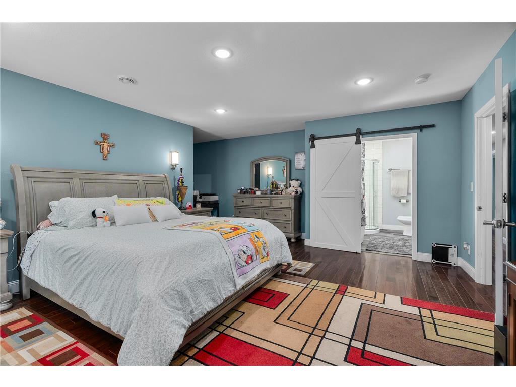 10727 Braewood Circle Bloomington MN 55437 7009466 image37