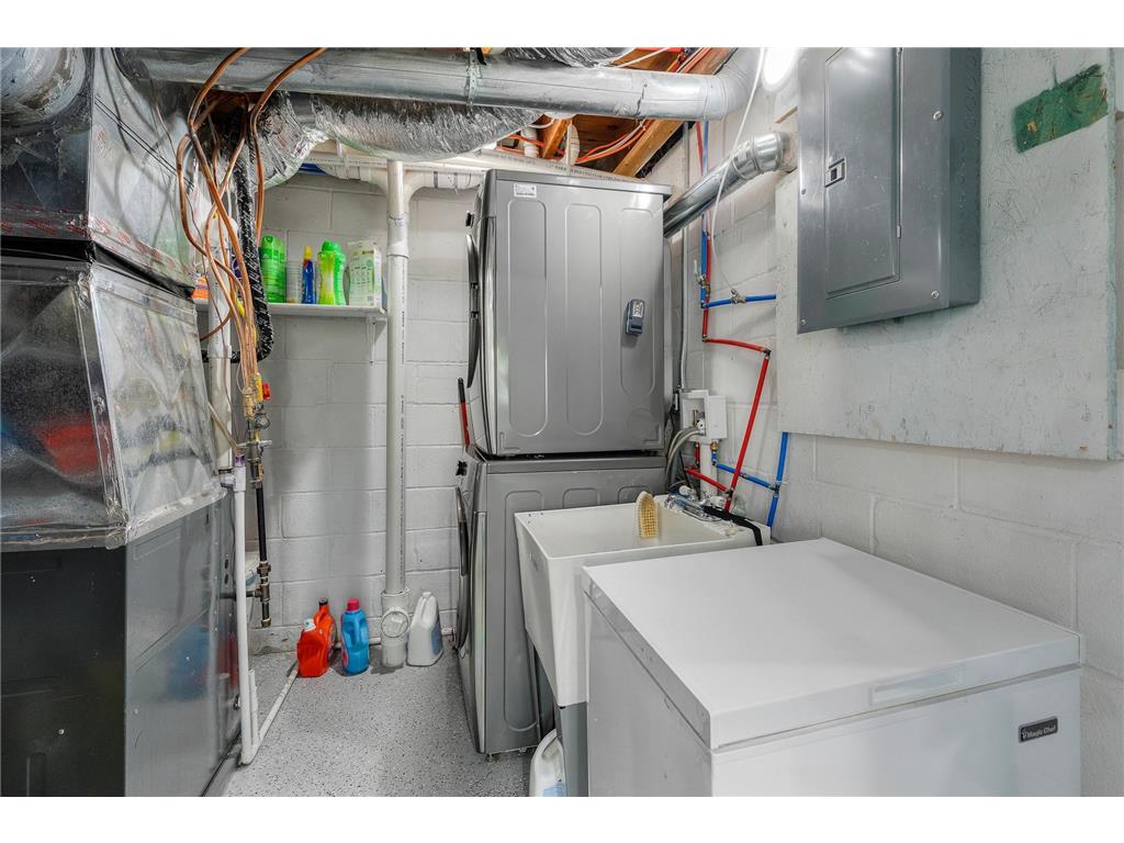 10727 Braewood Circle Bloomington MN 55437 7009466 image55