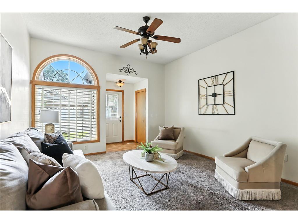 10727 Sycamore Street NW Coon Rapids MN 55433 6794086 image1