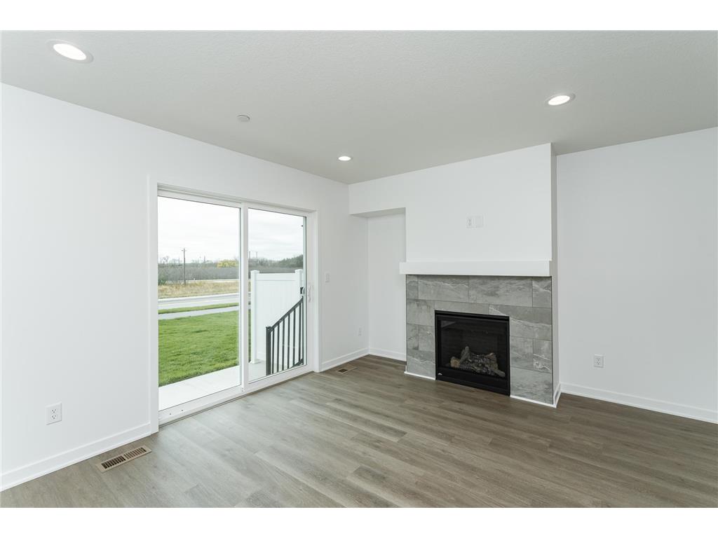 1073 Century Village Lane NE Rochester MN 55906 6807815 image10