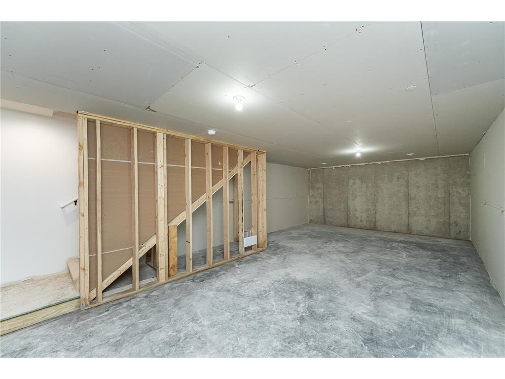 1073 Century Village Lane NE Rochester MN 55906 6807815 image20