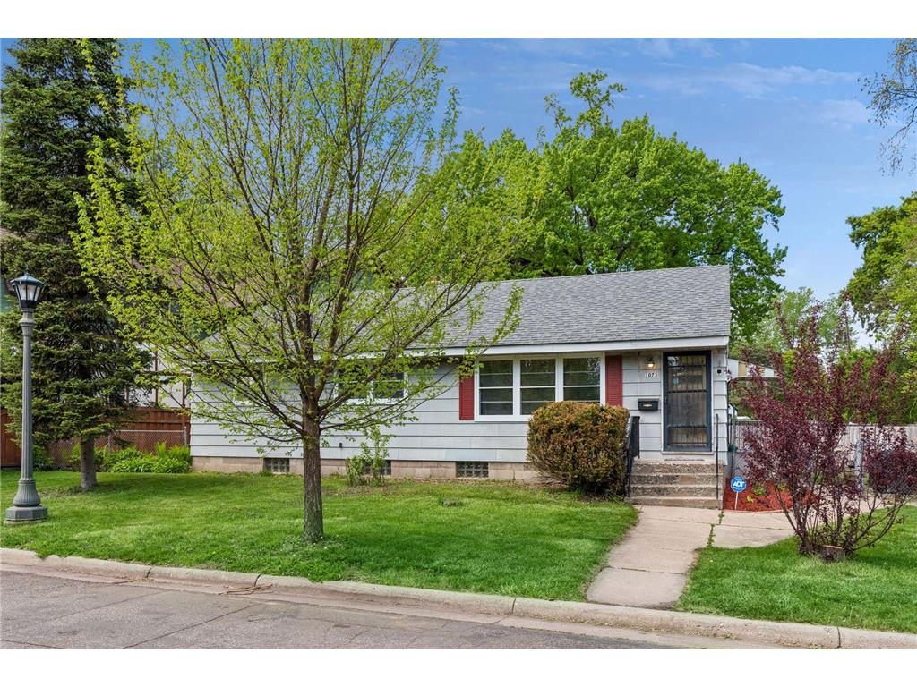 1073 Eleanor Avenue Saint Paul MN 55116 7017808 image1