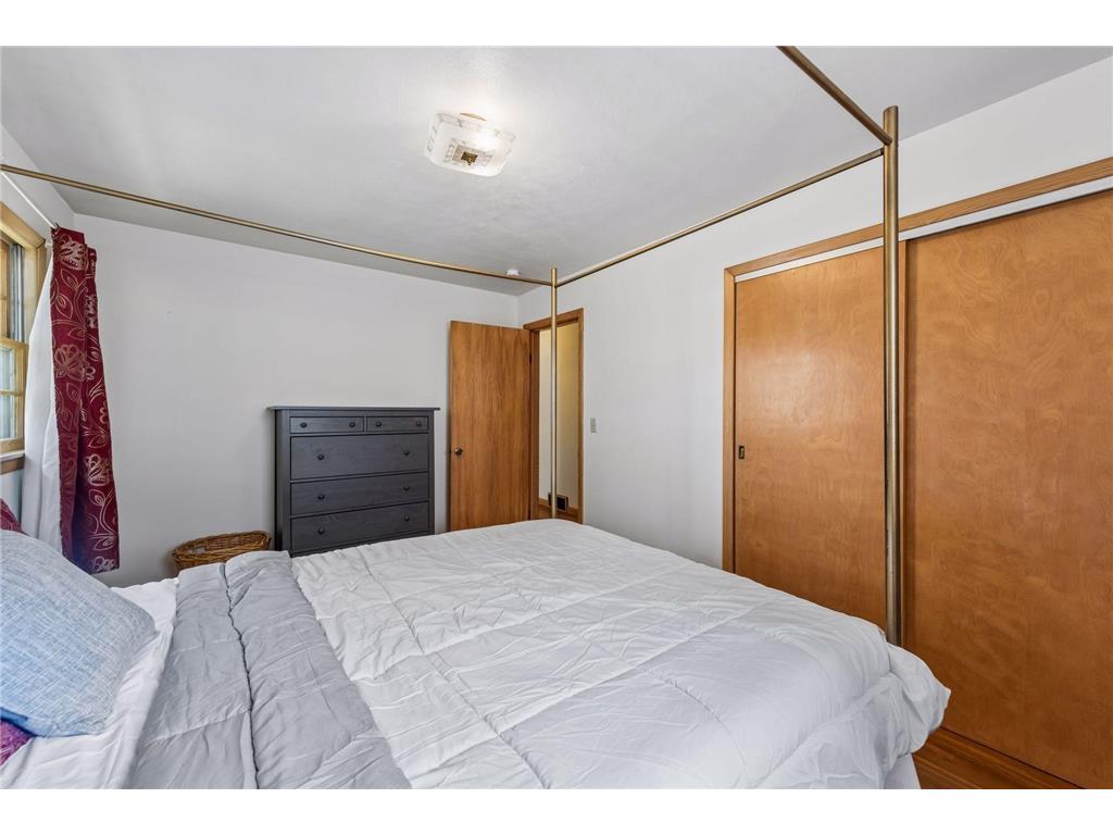 1073 Eleanor Avenue Saint Paul MN 55116 7017808 image14