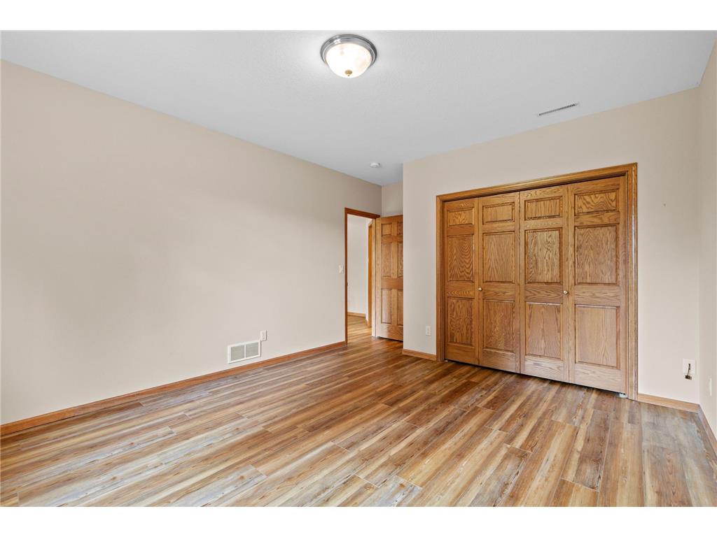 1073 Harvest Way Lake City MN 55041 6716364 image27